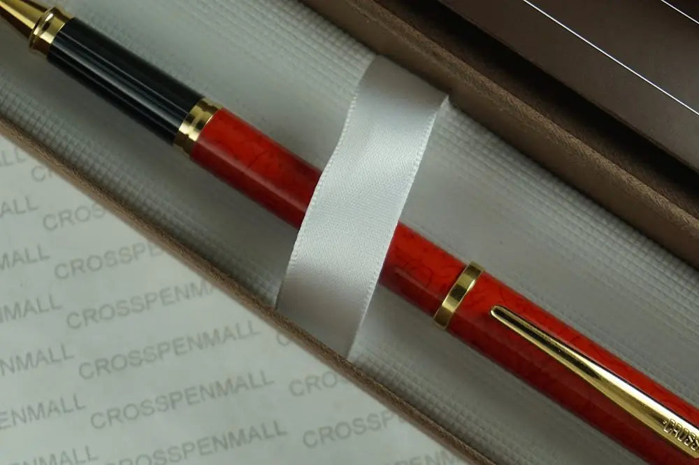 Cross Made in the UK Century ll Cinnabar Red and 23KT Gold Appointments Selectip Gel ink Rolling ball Pen Very rare gift item Cross