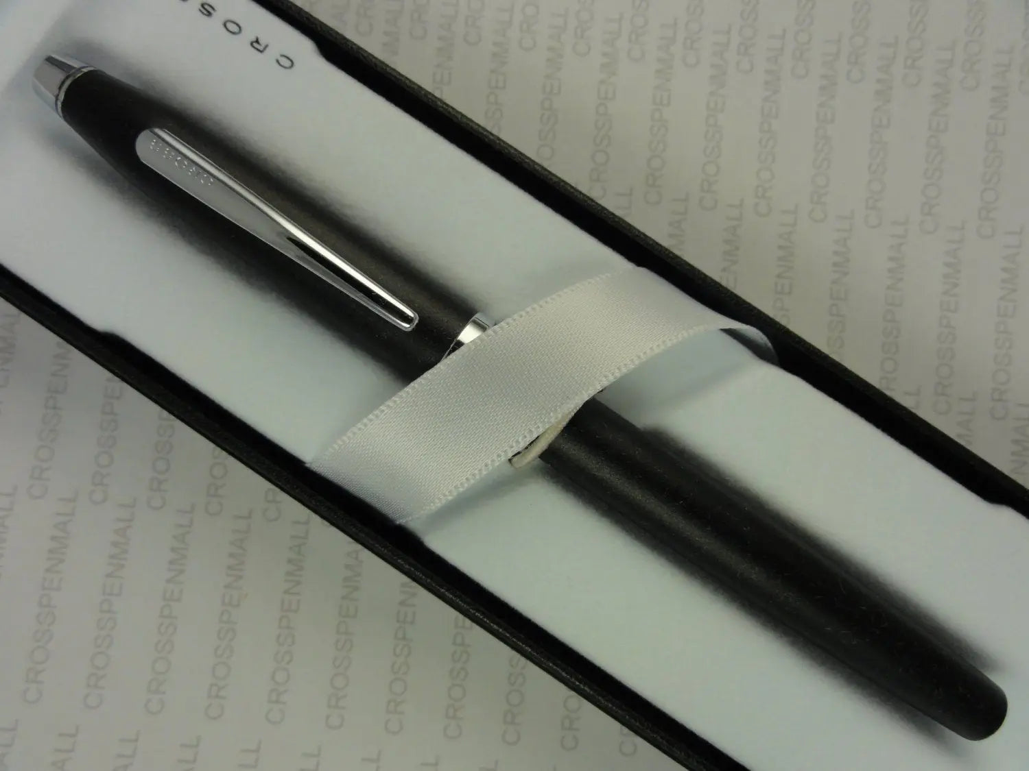 Cross Made in the USA Century II Matte Black and Chrome Gel Ink Selectip Rollerball Pen Cross