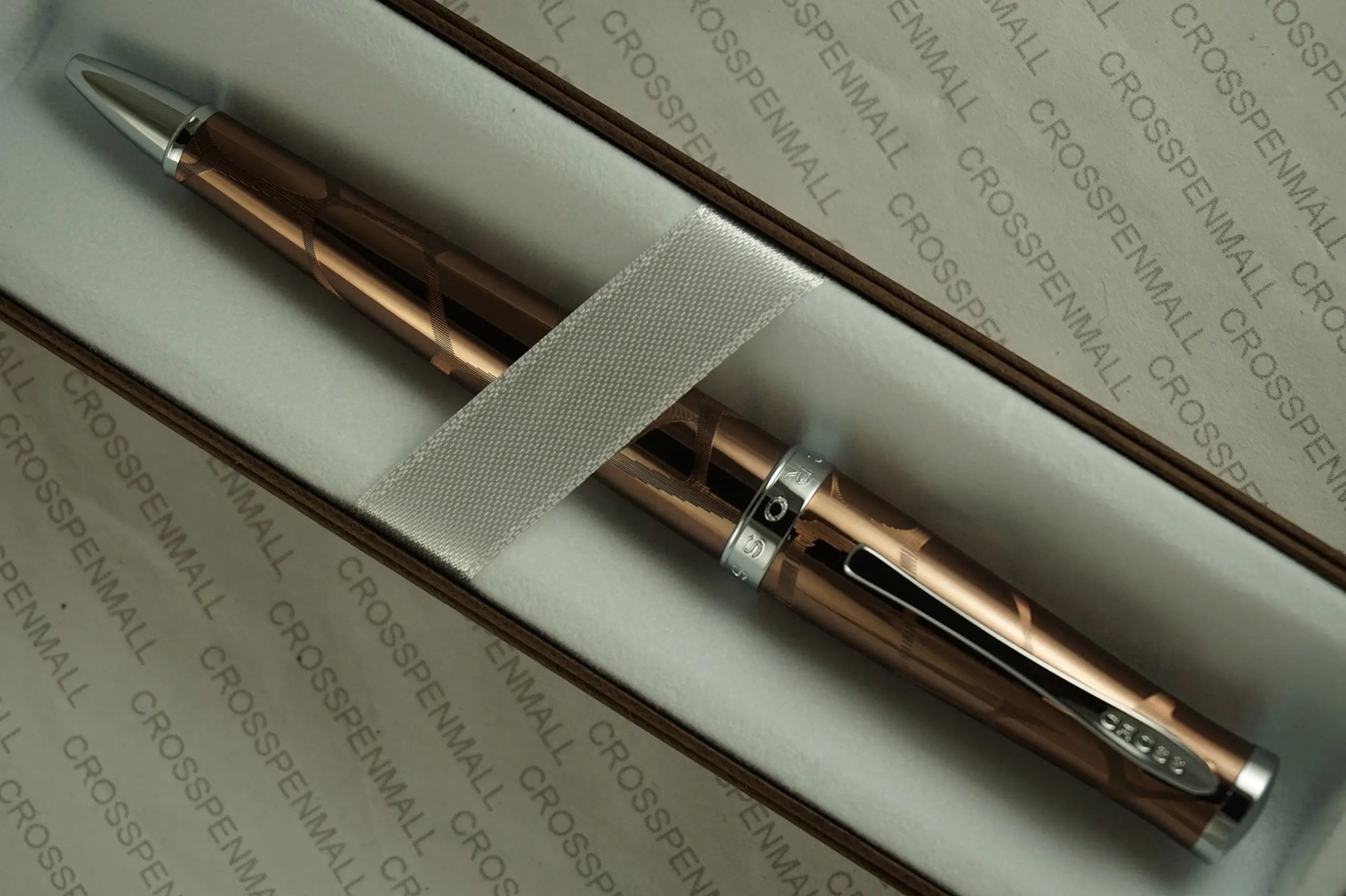 Cross Sauvage Luxurious Tourmaline Lacquer Over an Engraved Giraffe Pattern Ballpoint Pen Cross
