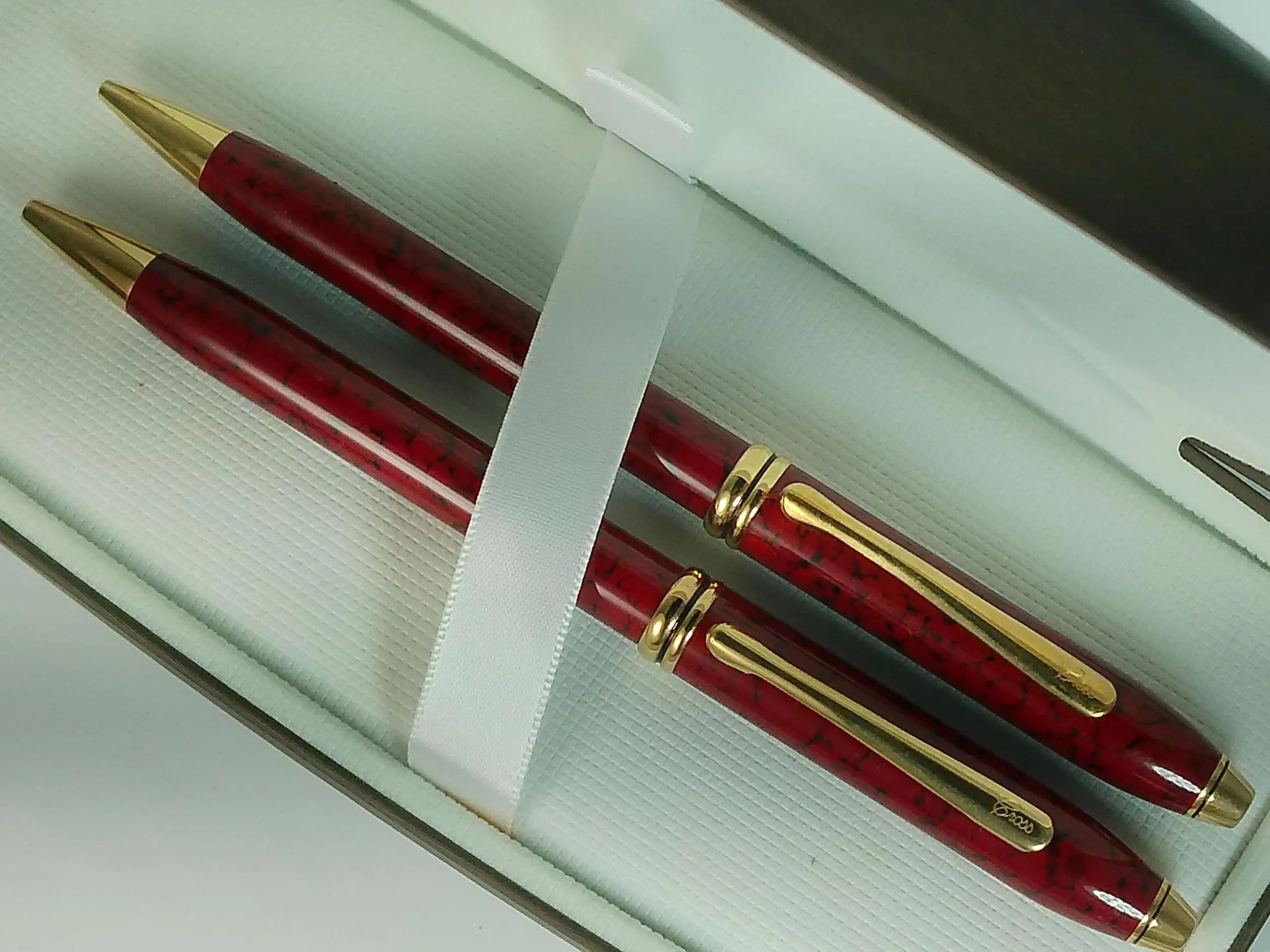 Cross Townsend Cardinal Red Marble and 23KT Gold Ballpoint Pen and 0.5MM Pencil Set, Made in Lincoln, USA Cross