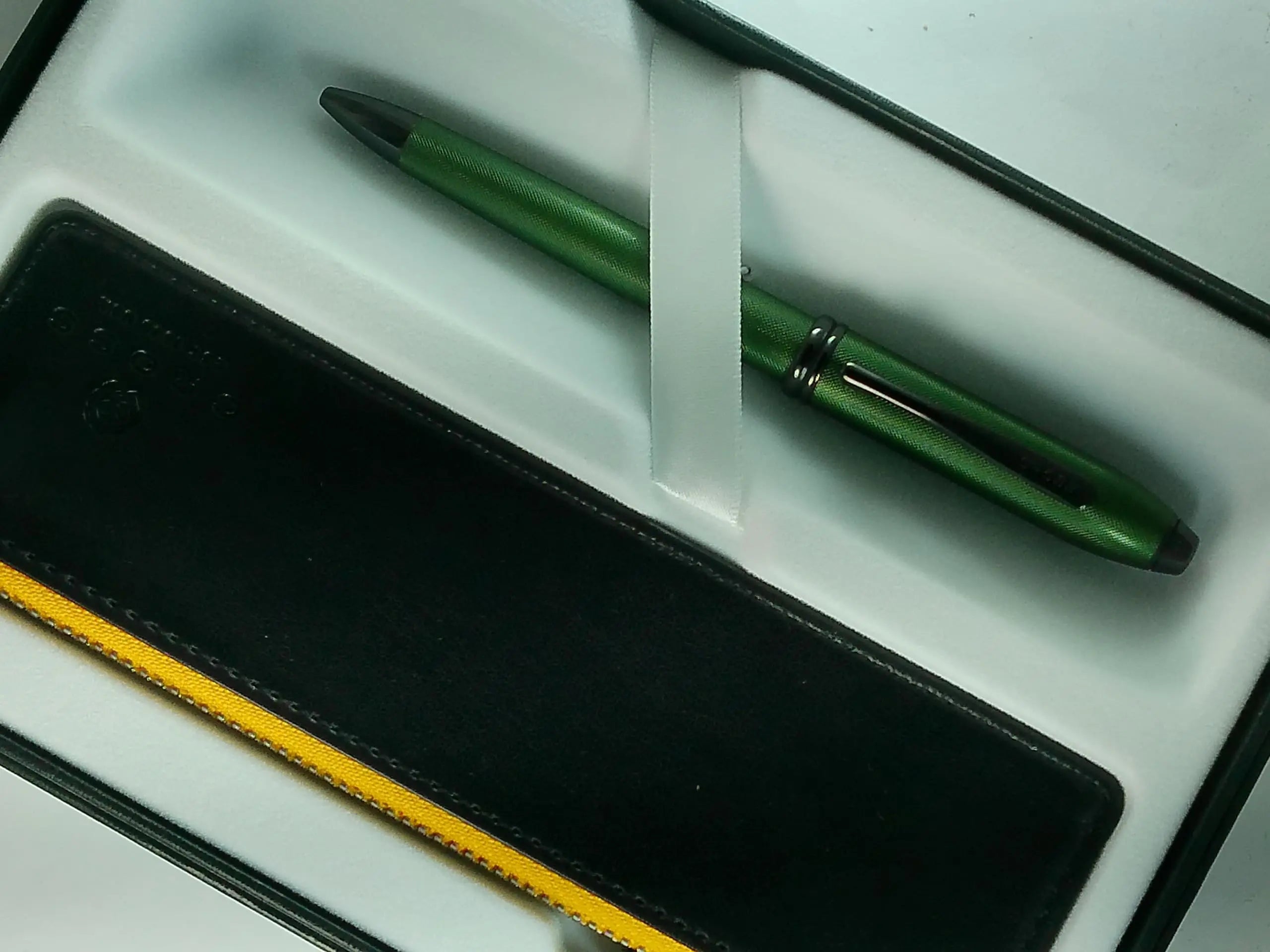 Cross Townsend Midnight Green Micro-Knurled and Sandblasted Matte Black PVD Appointments Selectip Gel Ink Rollerball Pen with Black Pen Pouch Set Cross