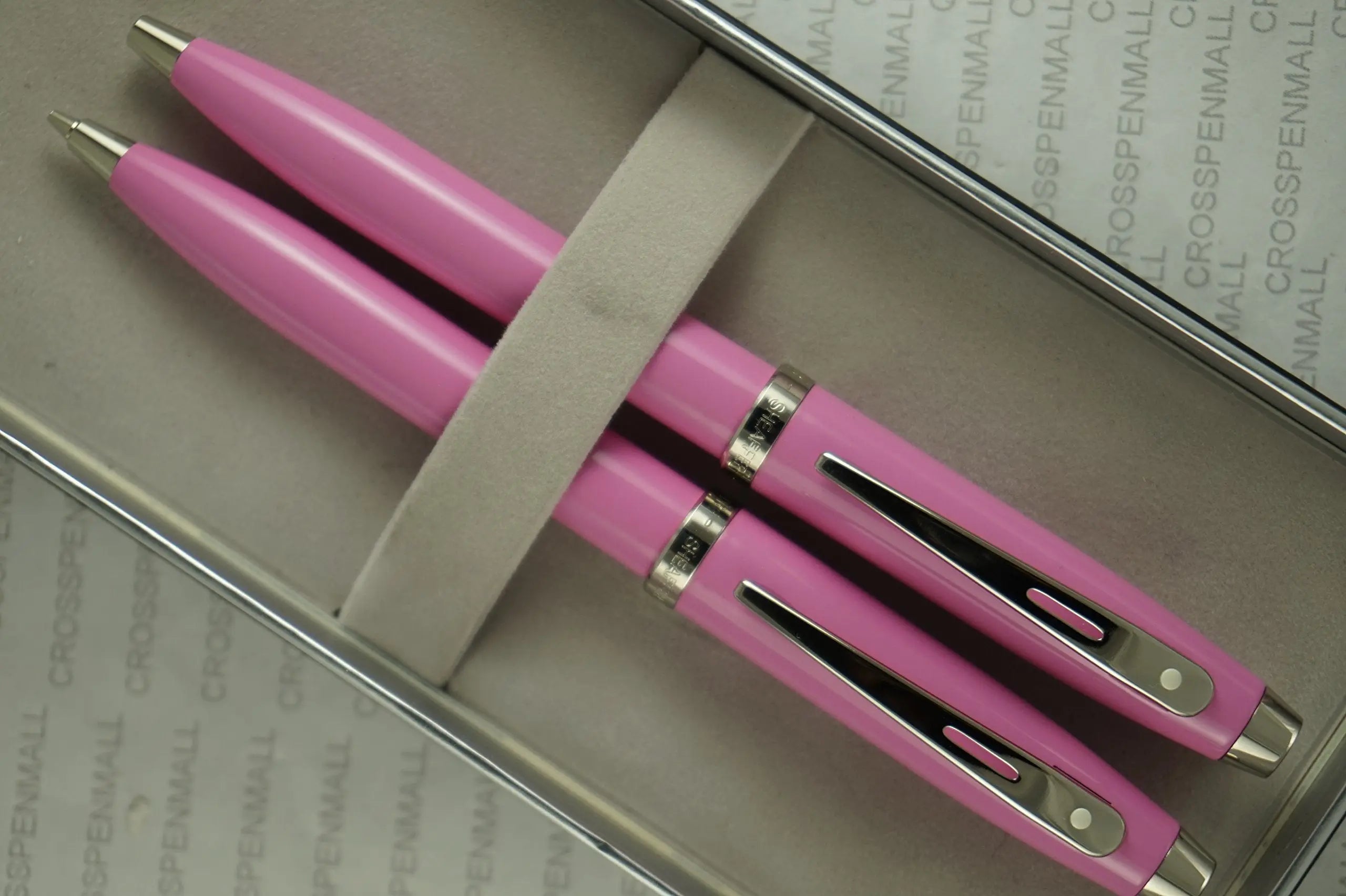 Sheaffer 100 Pink with Nickel appointments Pen and 0.7mm Pencil set. Sheaffer