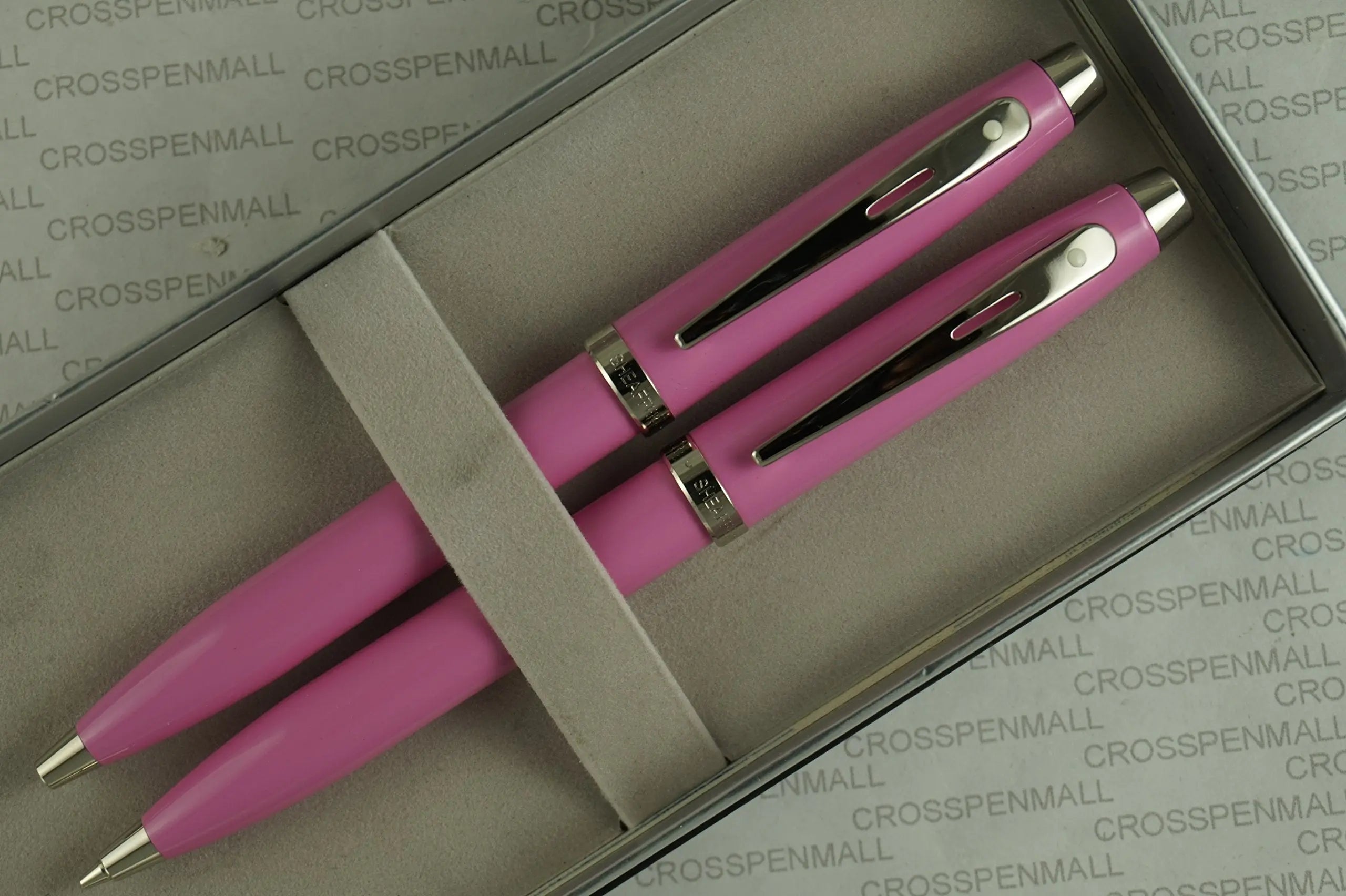 Sheaffer 100 Pink with Nickel appointments Pen and 0.7mm Pencil set. Sheaffer