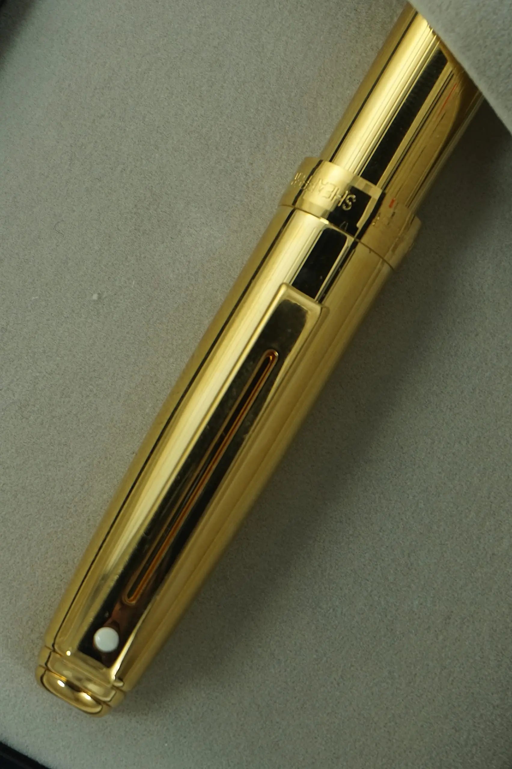 Sheaffer Cross Signature Prelude Collection with 22KT Gold appointments barrel and appointments, Solid and stamped 14KT Gold Medium nib Fountain pen Sheaffer