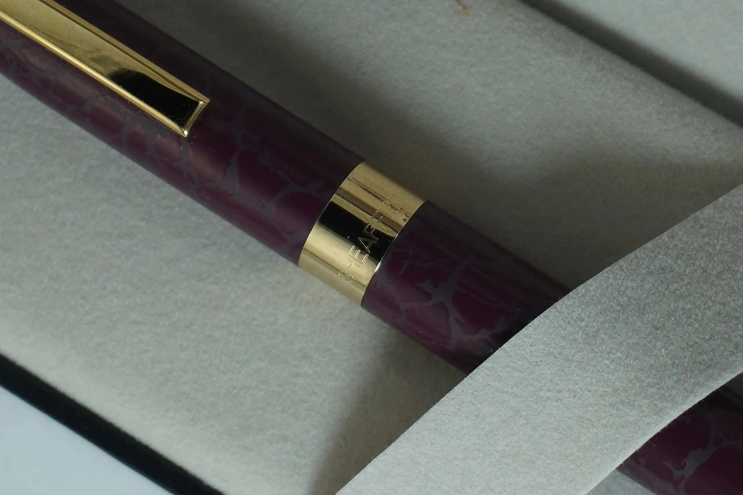 Sheaffer Hand made in USA Legacy Heritage Look of Leather wine burgundy barrel and 22KT Gold Appointments Ballpoint pen - crosspenmall.com