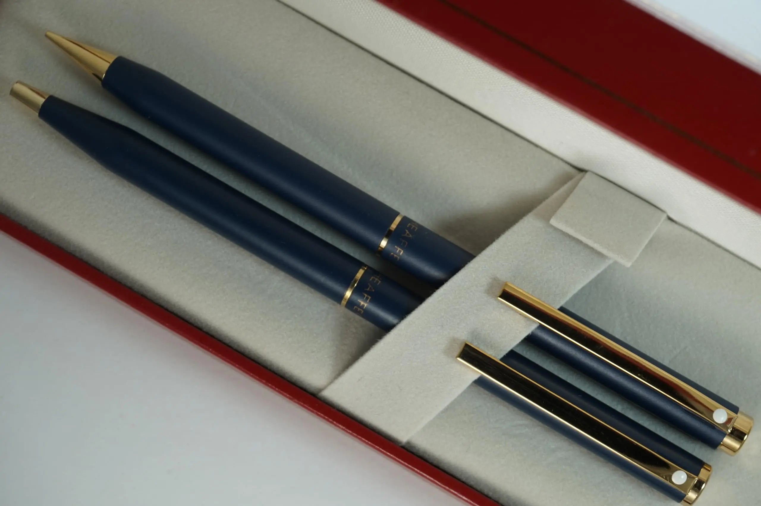 Sheaffer Made in The USA Signature Fashion Matte Navy Blue Barrel and cap with 22KT Gold Appointments Medium Point twist action Ballpoint Pen and Push Action 0.5MM Pencil Set - crosspenmall.com