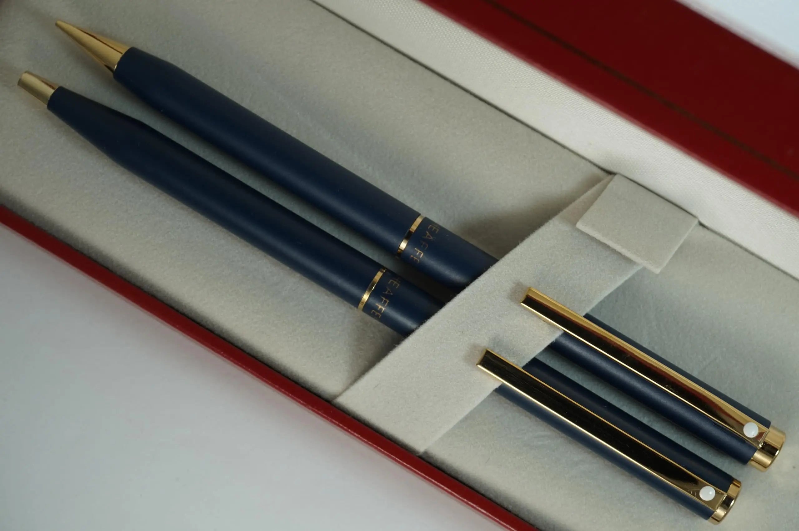 Sheaffer Made in The USA Signature Fashion Matte Navy Blue Barrel and cap with 22KT Gold Appointments Medium Point twist action Ballpoint Pen and Push Action 0.5MM Pencil Set - crosspenmall.com