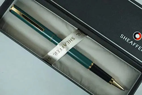 Sheaffer Made in The USA Signature Fashion Satin Royal Kelly Green with 22KT Gold Appointments Rollerball Pen Sheaffer