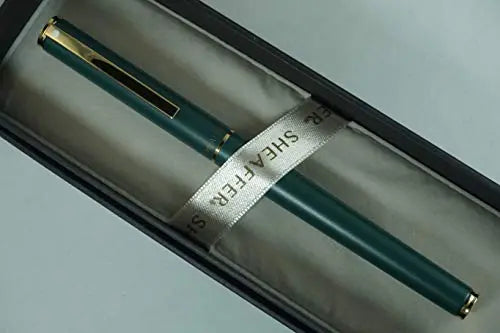 Sheaffer Made in The USA Signature Fashion Satin Royal Kelly Green with 22KT Gold Appointments Rollerball Pen Sheaffer