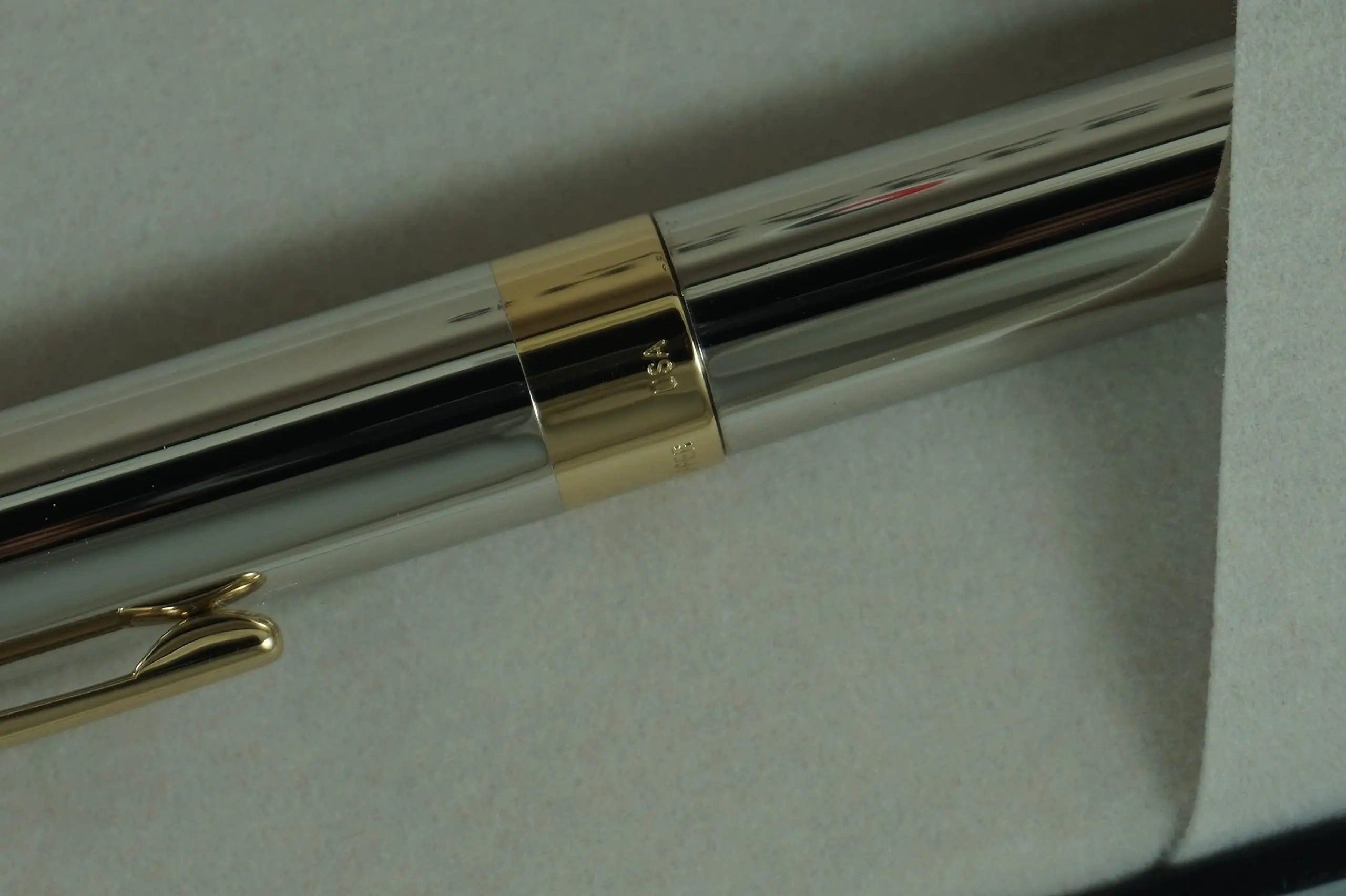 Sheaffer Made in the USA Crest 594 with Palladium Barrel and 23K Gold Trim 0.7mm Pencil - crosspenmall.com