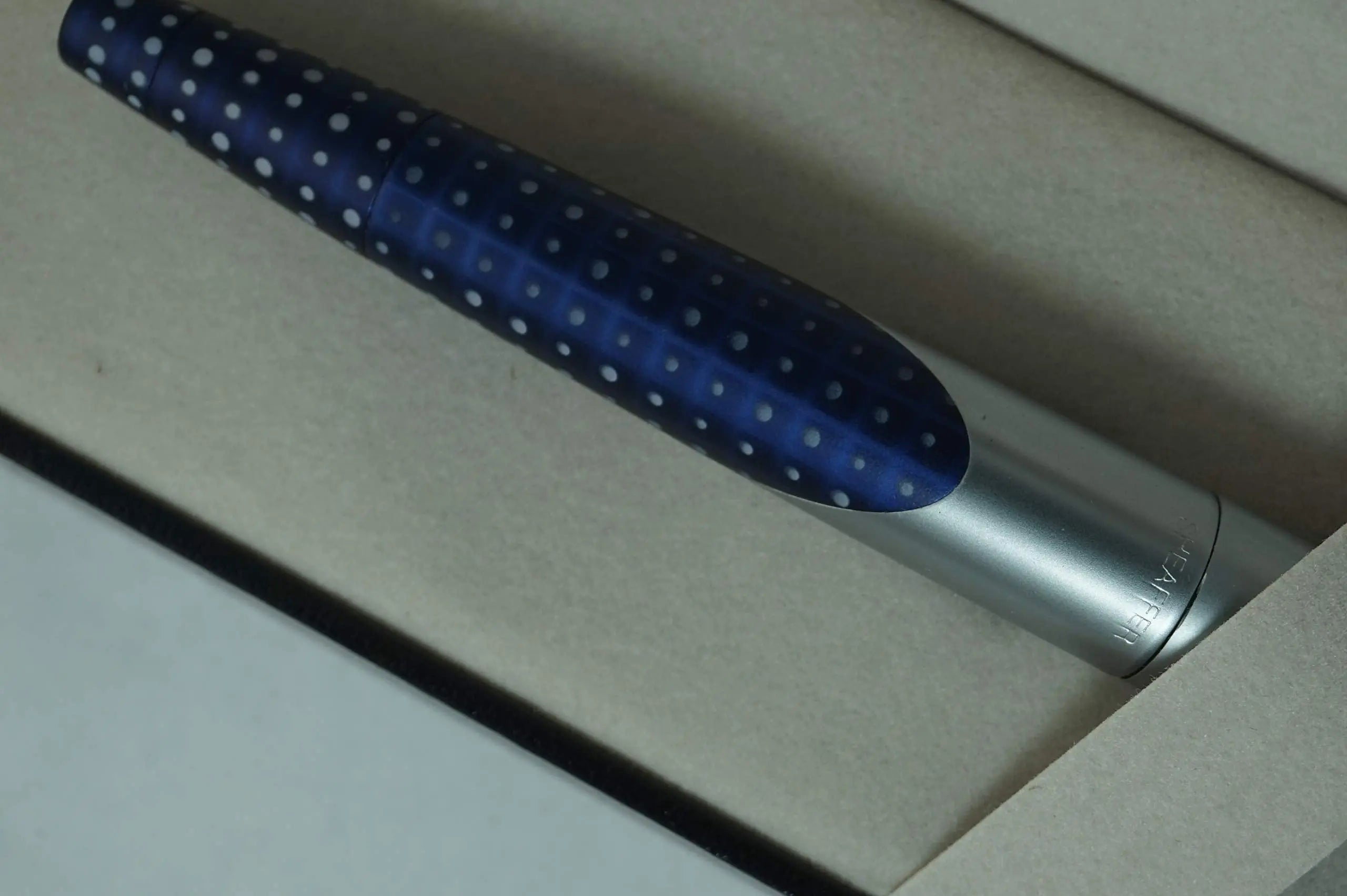 Sheaffer Made in the USA Satin & Blue whale shark Barrel Intrigue rollerball pen - crosspenmall.com