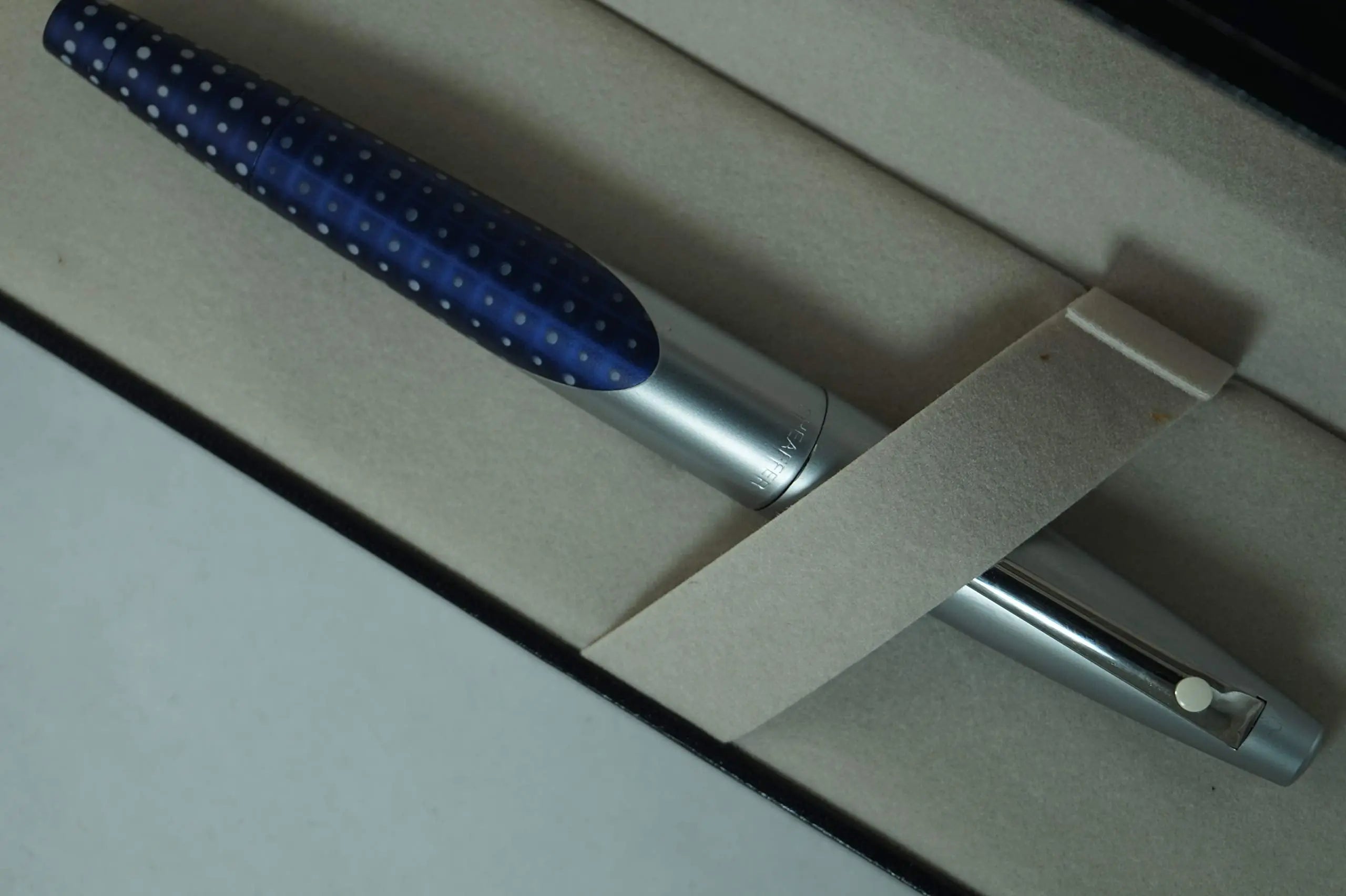 Sheaffer Made in the USA Satin & Blue whale shark Barrel Intrigue rollerball pen - crosspenmall.com