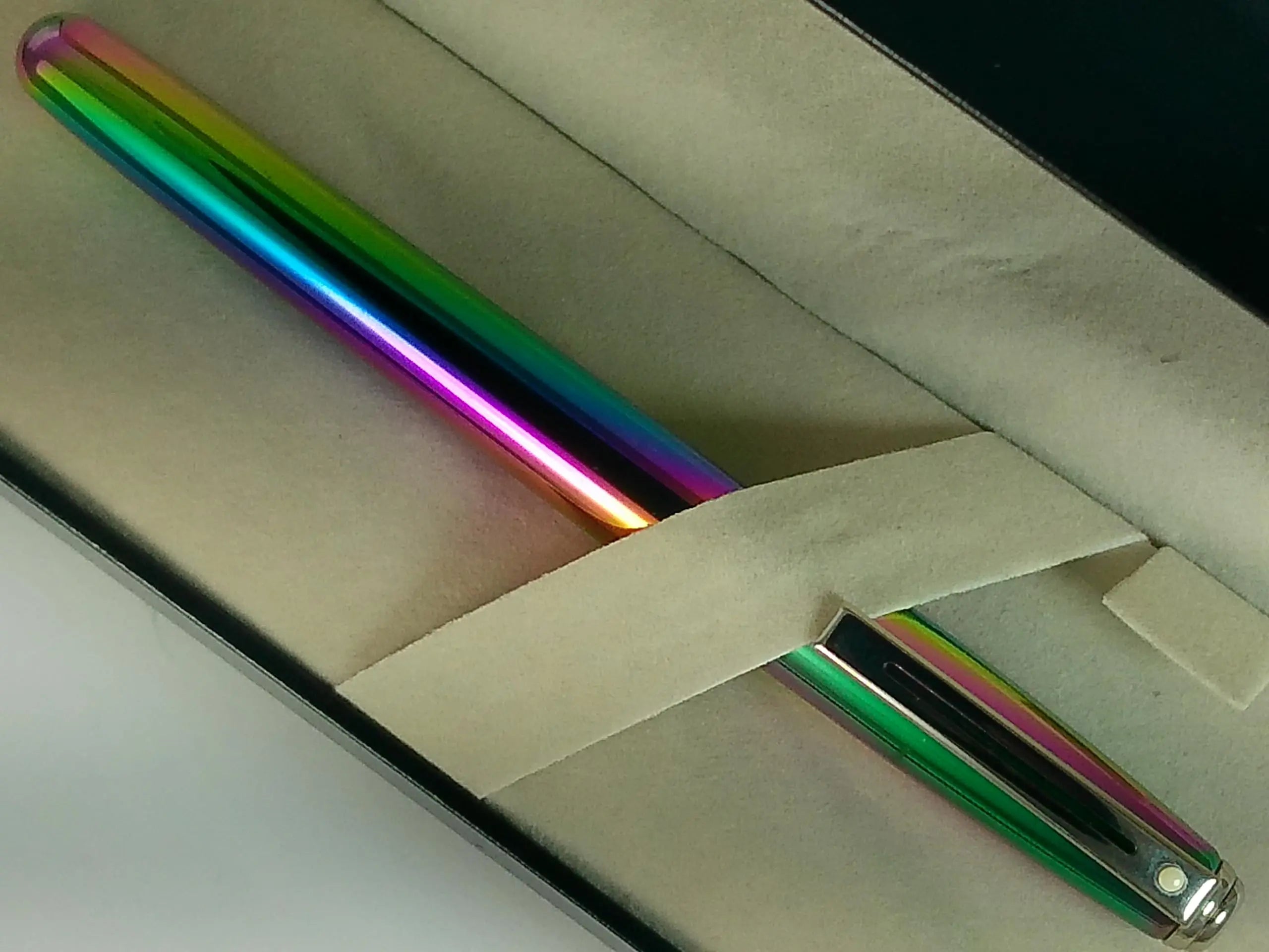 Sheaffer Prelude 9131 Fountain Pen, Titanium Oxide Rainbow Plasma Finish, Nickel Appointments, Made in USA Sheaffer