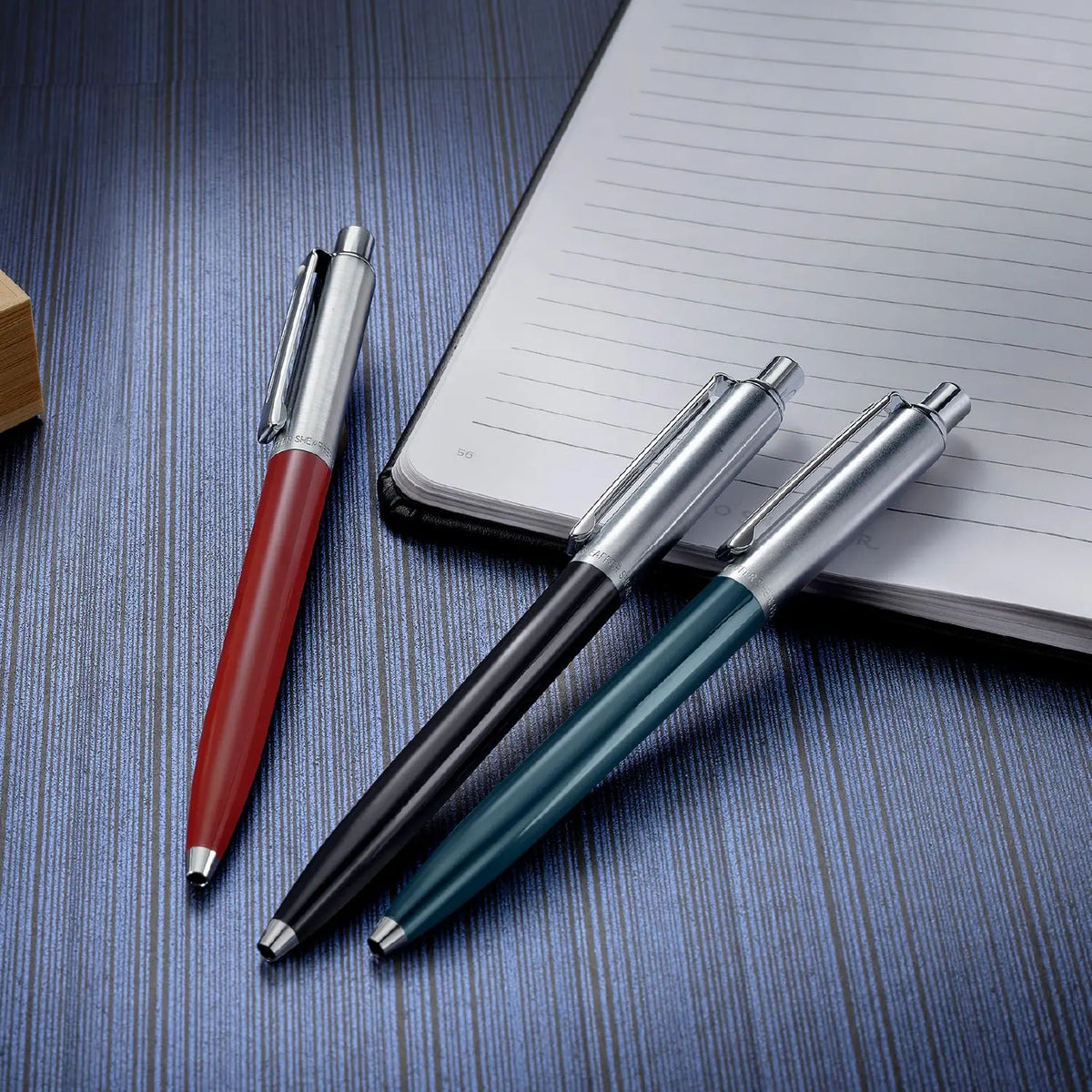 Sheaffer Sentinel, Black Resin Barrel, Chrome Cap, Nickel Plate Trim, Ballpoint cross