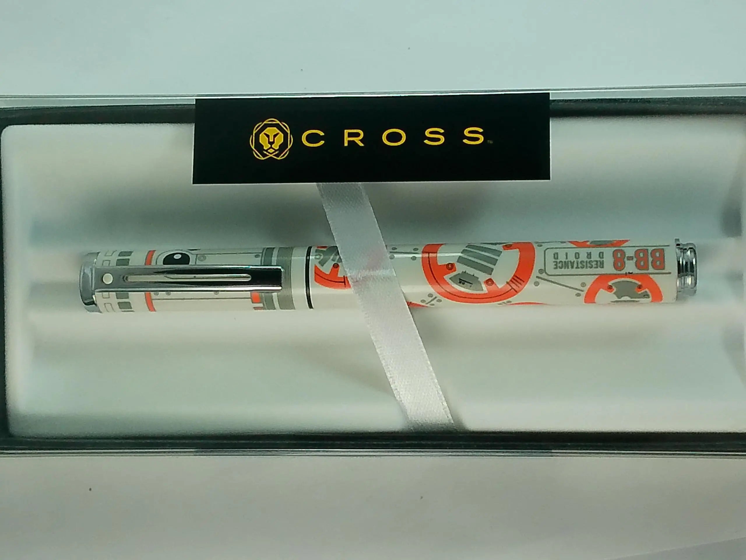 Sheaffer Star Wars™ BB-8™ with BB-8™ themed design and authentic character details, Polished appointments Gel Rollerball Pen Sheaffer
