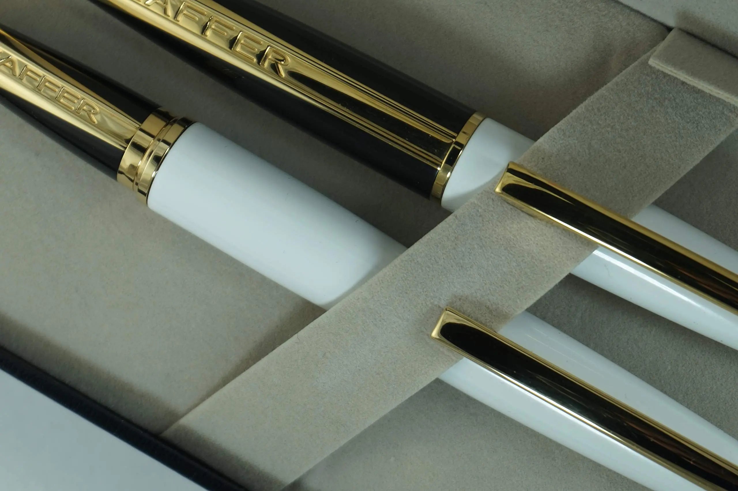 Sheaffer Taranis Aerodynamic Power, Sleek Style and Patent-pending Gripping Section Stormy White, and 22KT Gold Trim Accent Rollerball and Ballpoint Pens set Sheaffer