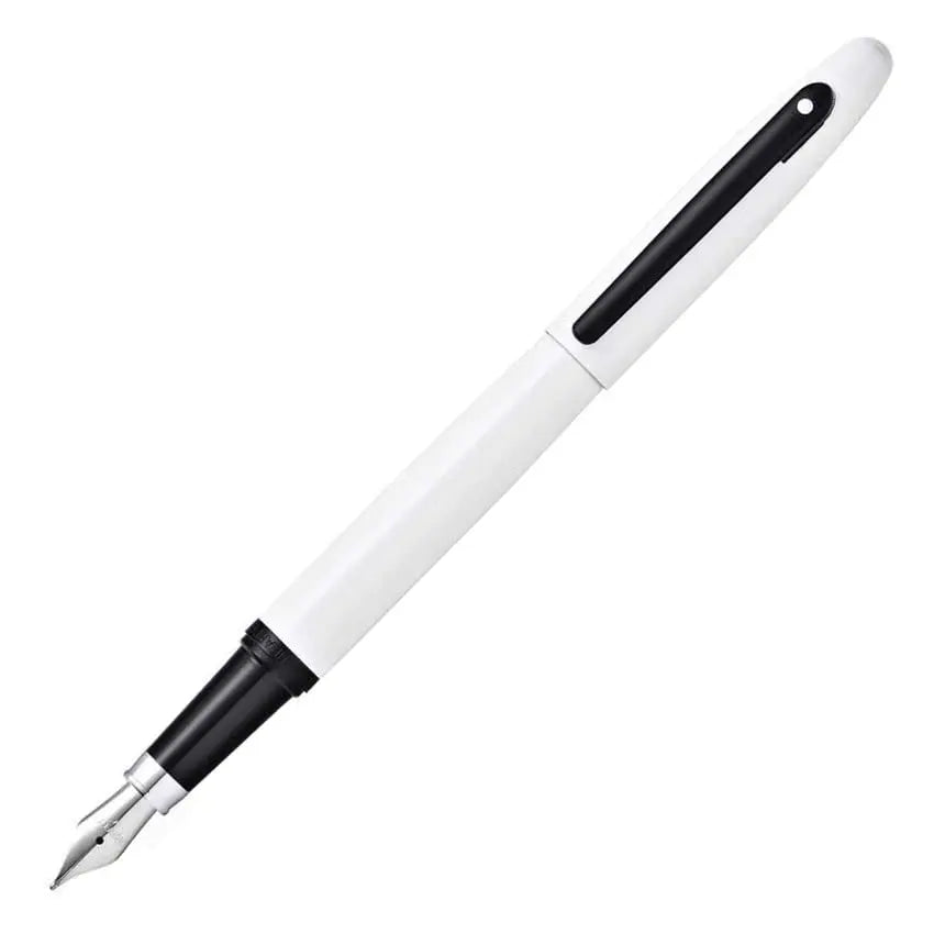 Sheaffer VFM Pearlescent White Lacquer with Contrasting Matte Black Appointments and Medium Nib Fountain Pen Sheaffer