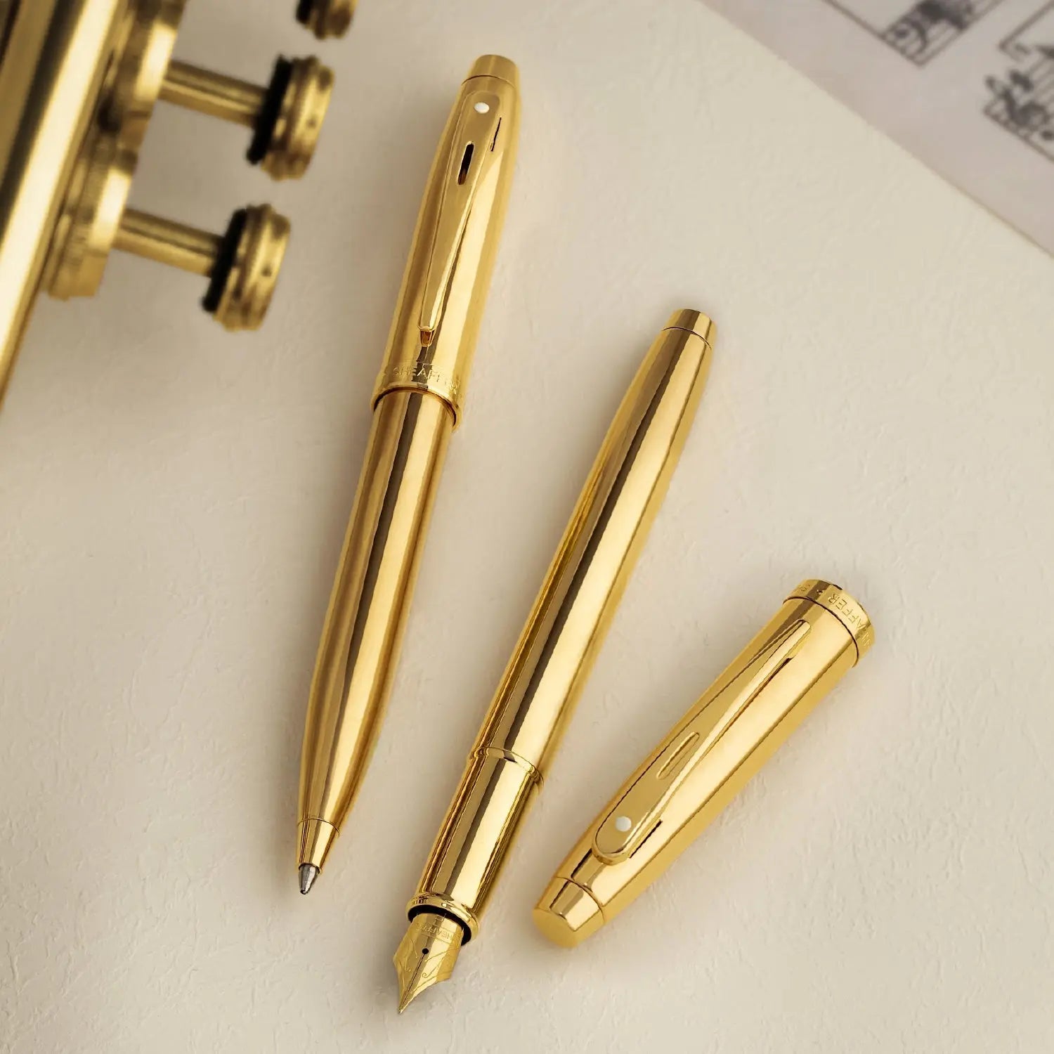 Sheaffer® 100 9372 Glossy PVD Gold Fountain Pen With PVD Gold Trim - Medium - My Store